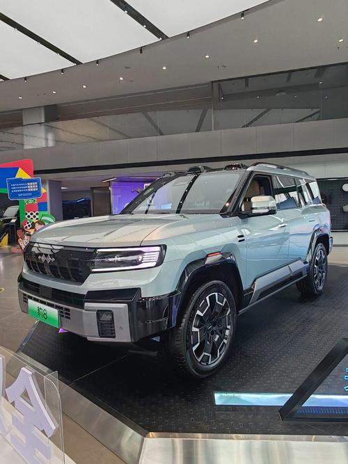 东莞334比亚迪方程豹硬派越野的爆款，英菲尼迪35周年与你共成长